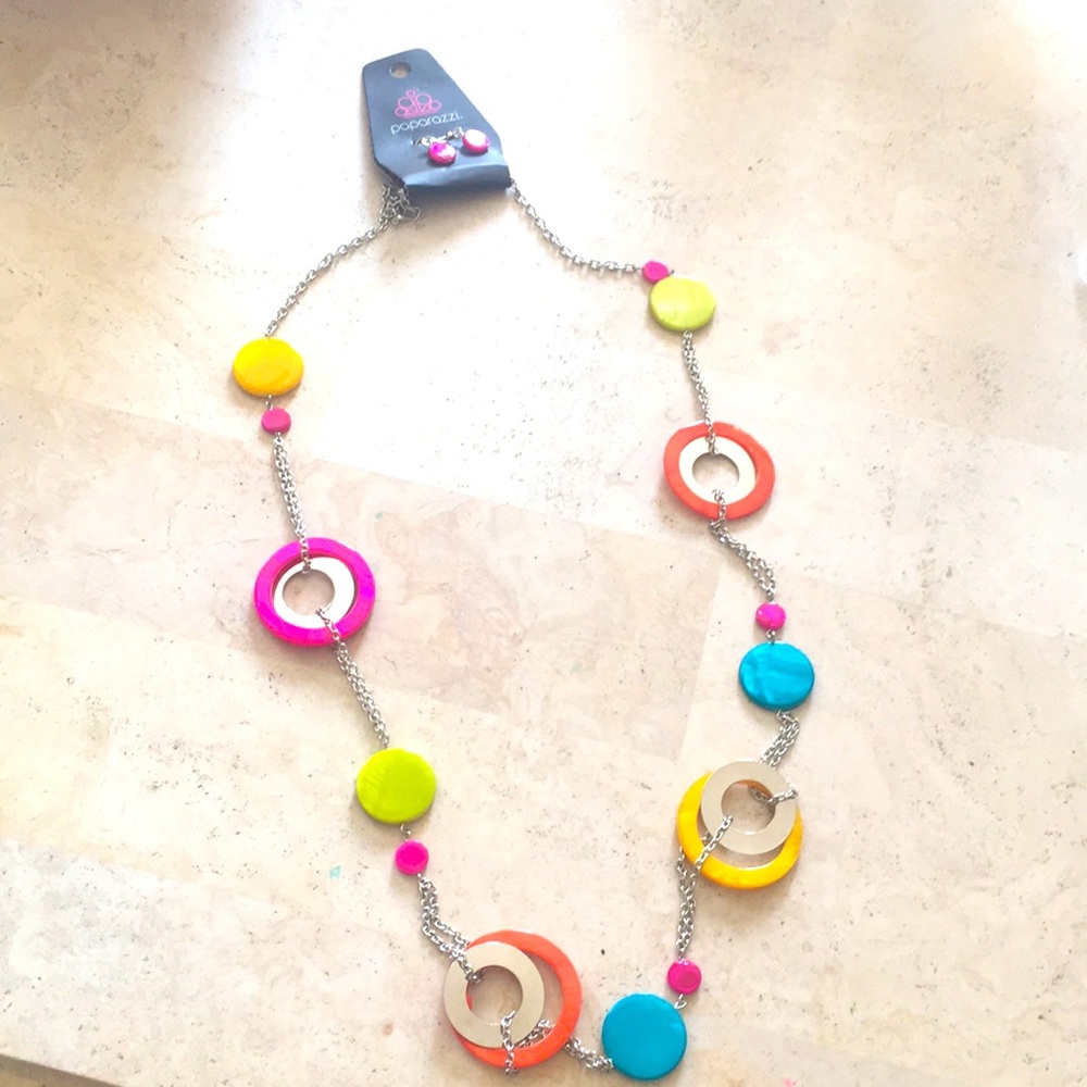 Paparazzi necklace and earring set